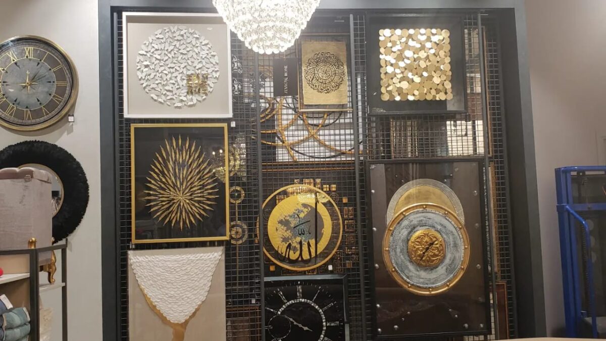 Painting and Decorating Palm Jumeirah